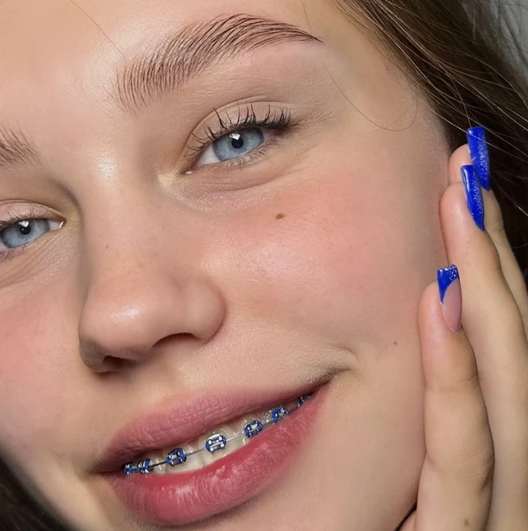 &