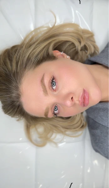 &