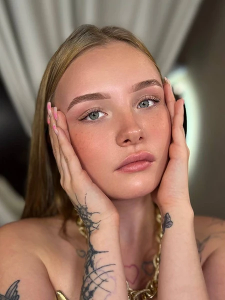 &