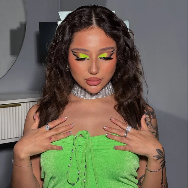 &
