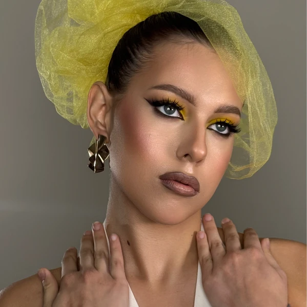 &