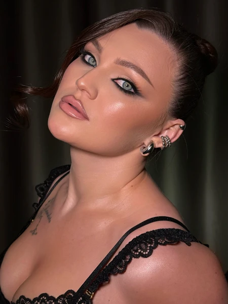 &
