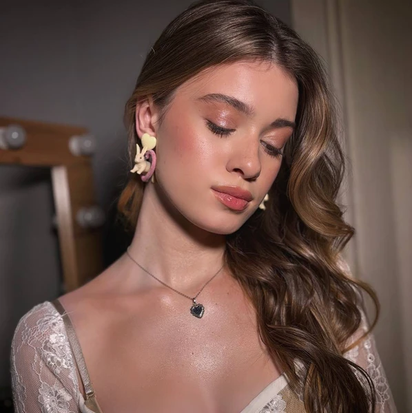 &