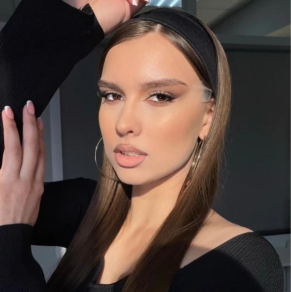 &