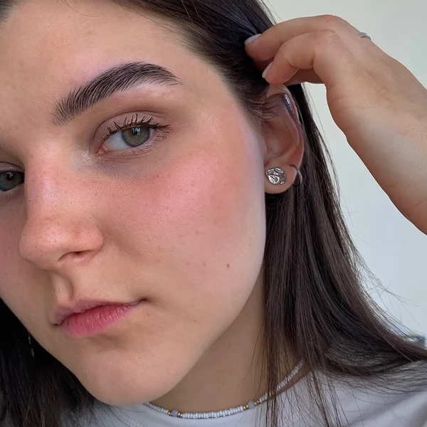 &