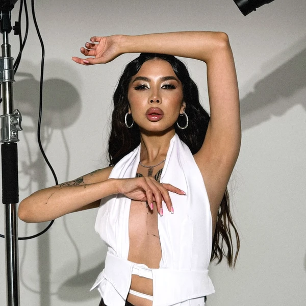 &