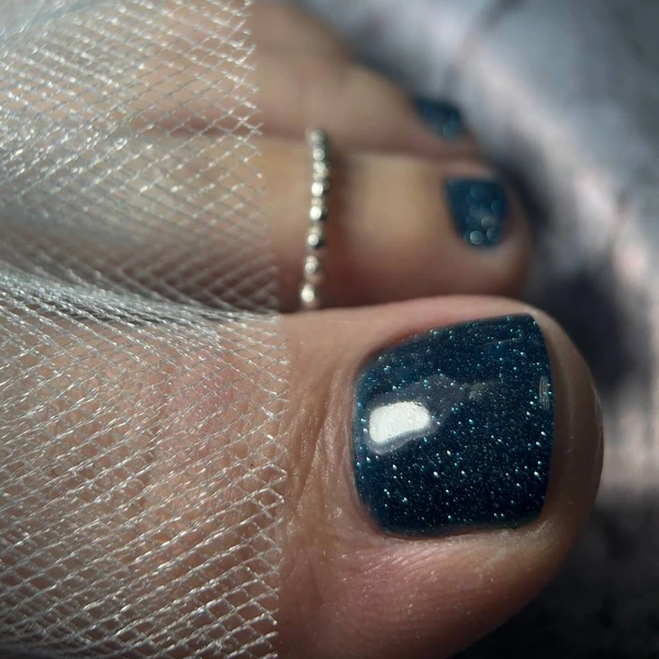 &