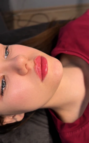 &