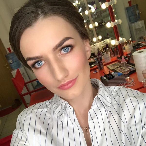 &