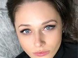 &
