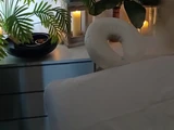 &