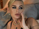&