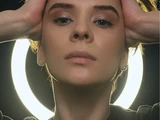 &
