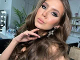 &