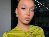 &