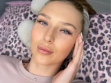 &