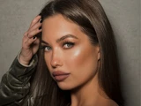 &