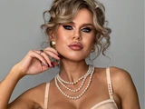 &