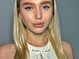 &