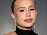 &