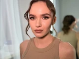 &