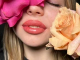 &