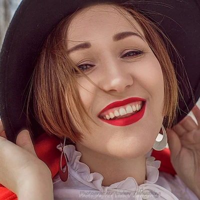 Михайлова Елена