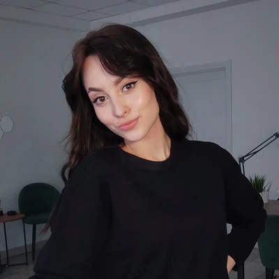 Полина