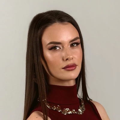Степанова Наталья
