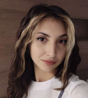 Дмитриева Алина