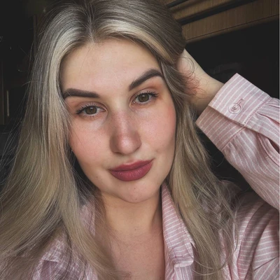 Стрижнева Арина
