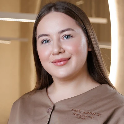 Анна инструктор школы