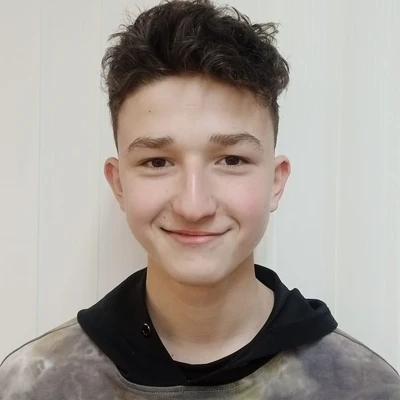 Каримов Хусен