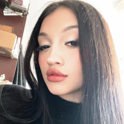 Полина