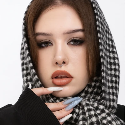 Даша Мастер