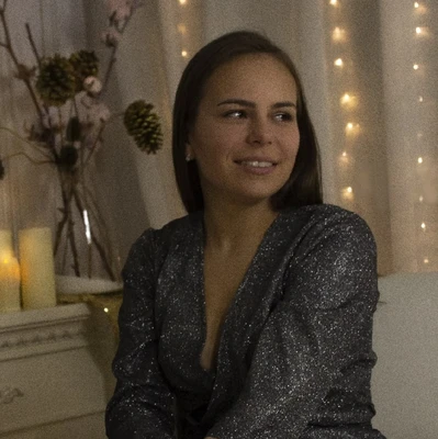 Скоморохова Кира