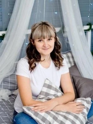 Юлия Яхьяева