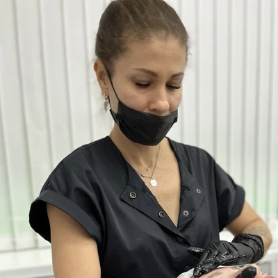 Косметолог Анна