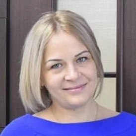 Анна .