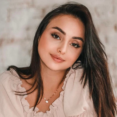 Bella
