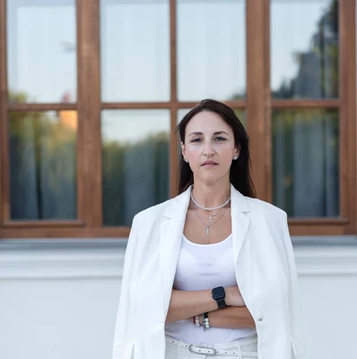 Мокрова Юля