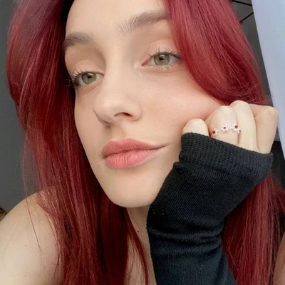 Сланова Амина