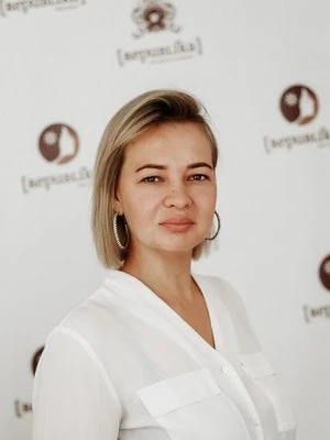 Елена Дёмина