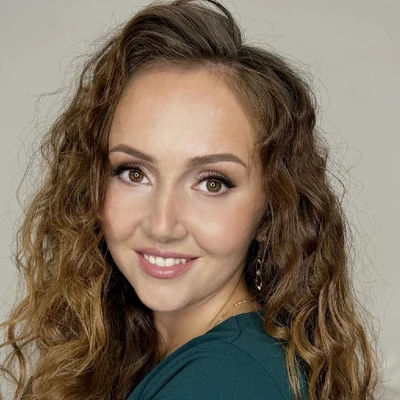 Николаева Виктория