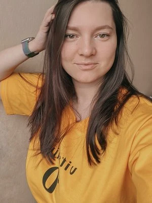 Елена Геннадьевна Устинова