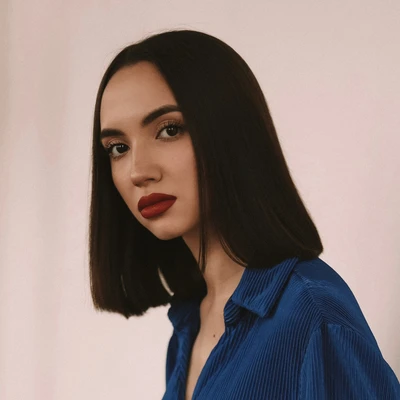 Алина