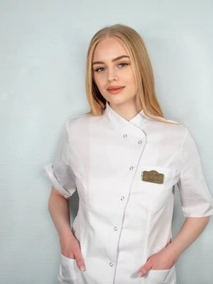 Нина Царикова