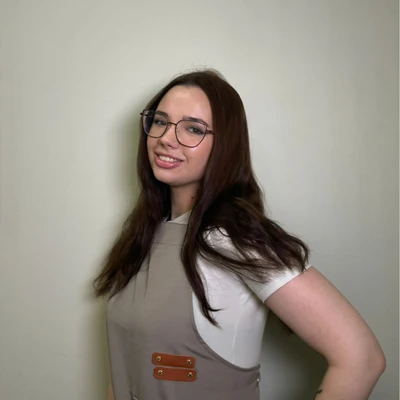 Фото старший мастер ЯНА