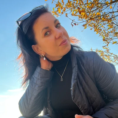 Массажист Надежда