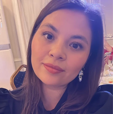 Леся Яниахметова